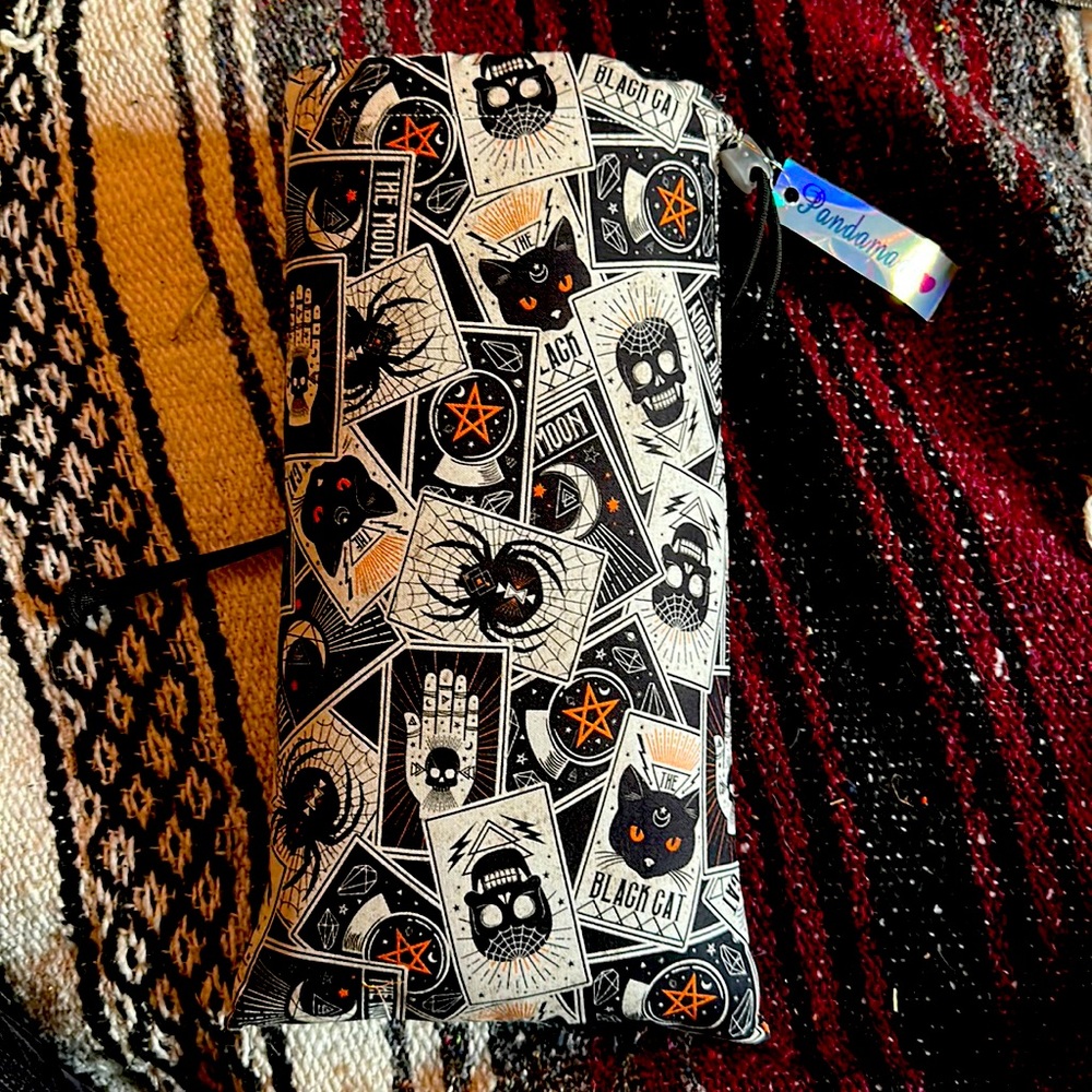 🆕 12” padded bag